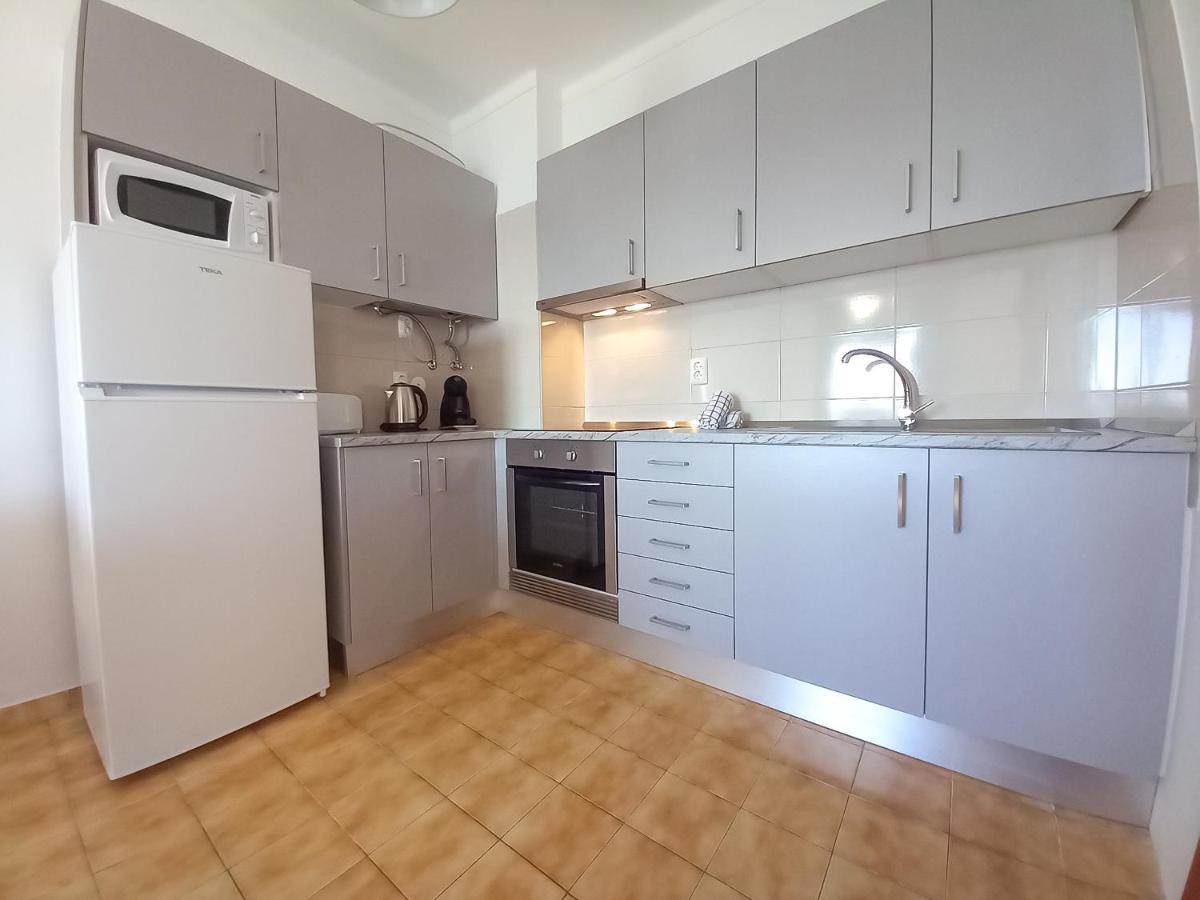 Mira Atlantico 13- Terraco Com Vista Mar E Cidade, Wifi, 80Mt Praia 奎特里拉 外观 照片