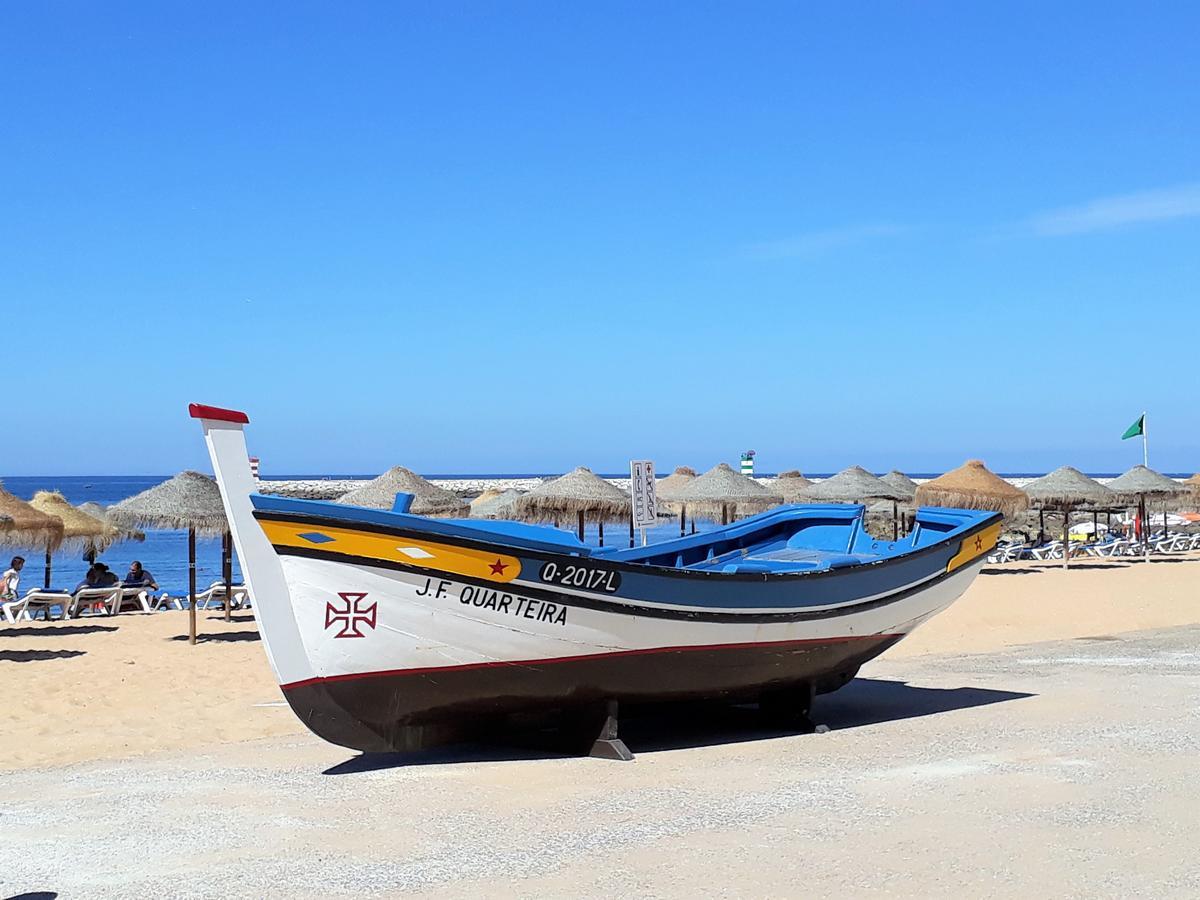 Mira Atlantico 13- Terraco Com Vista Mar E Cidade, Wifi, 80Mt Praia 奎特里拉 外观 照片